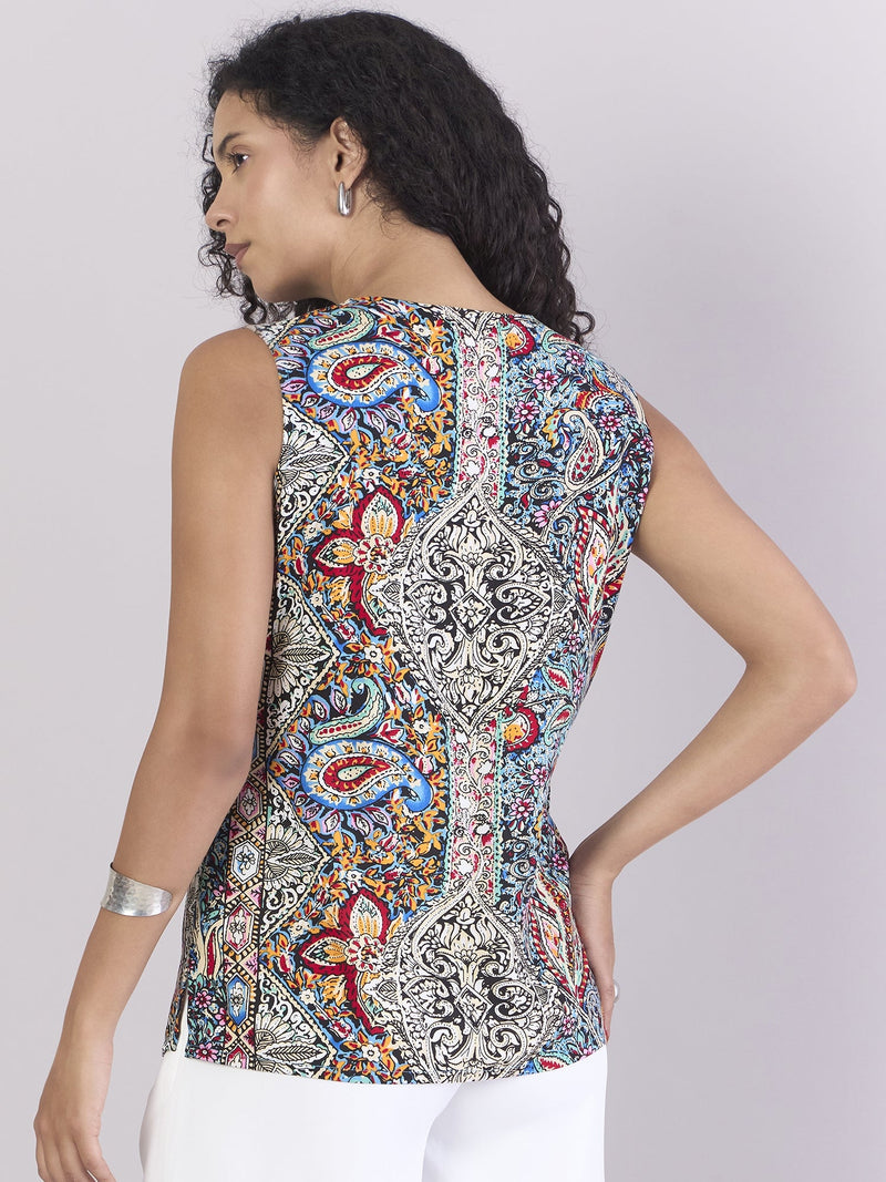 Women Modern Casual Floral Rayon Top With Pleated Details