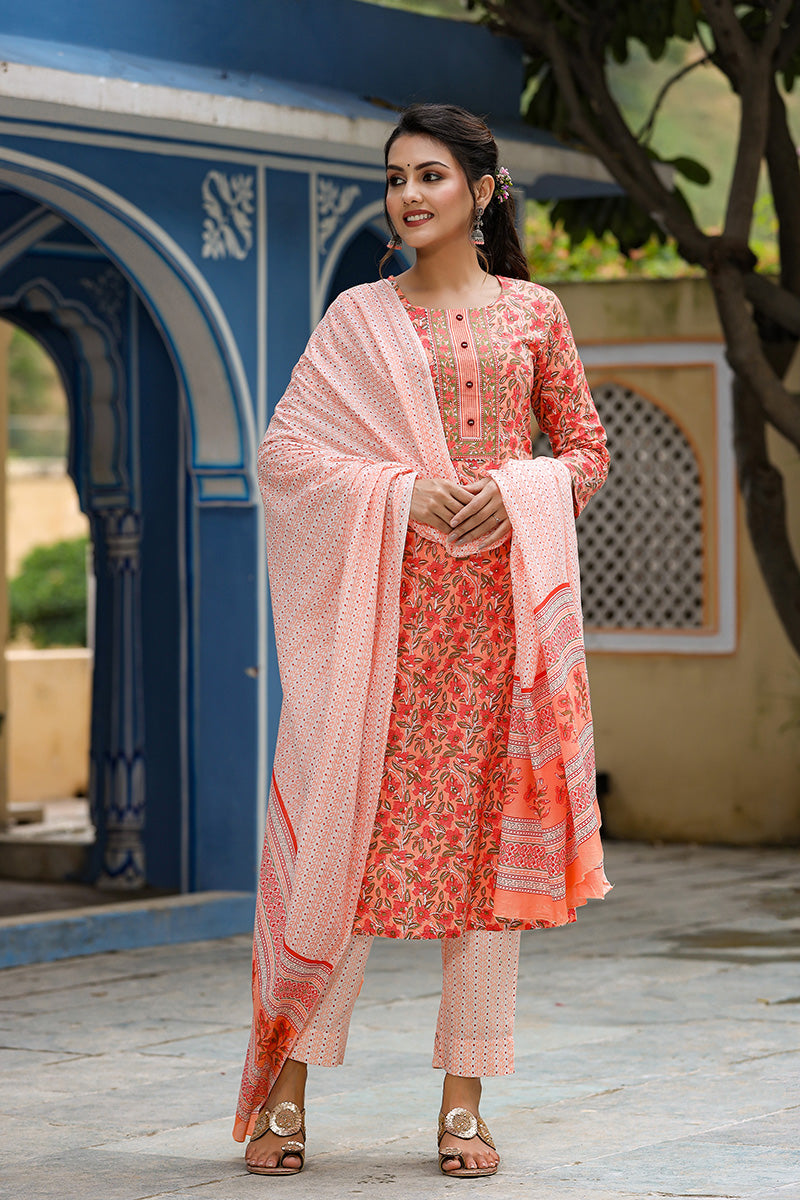 Peach Rayon Blend Ethnic Motifs Print Suit Set - Peach