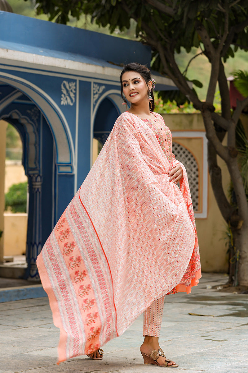 Peach Rayon Blend Ethnic Motifs Print Suit Set - Peach