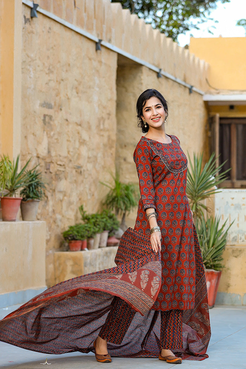 Rust Rayon Blend Suit Set - Red