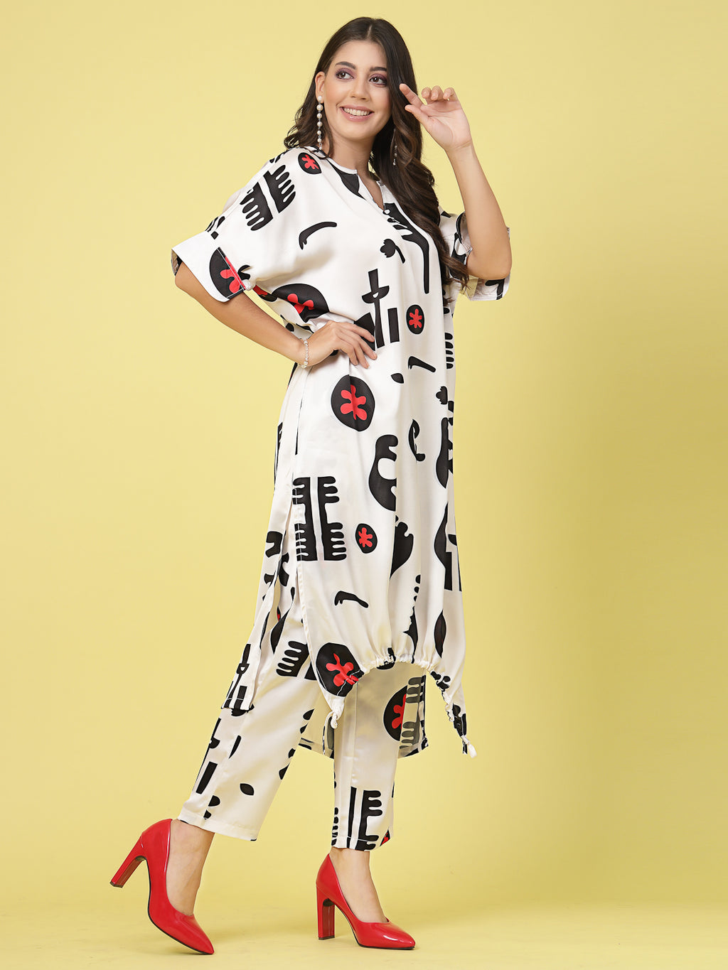 Athena Conversational Printed Straight Kurta With Trouser