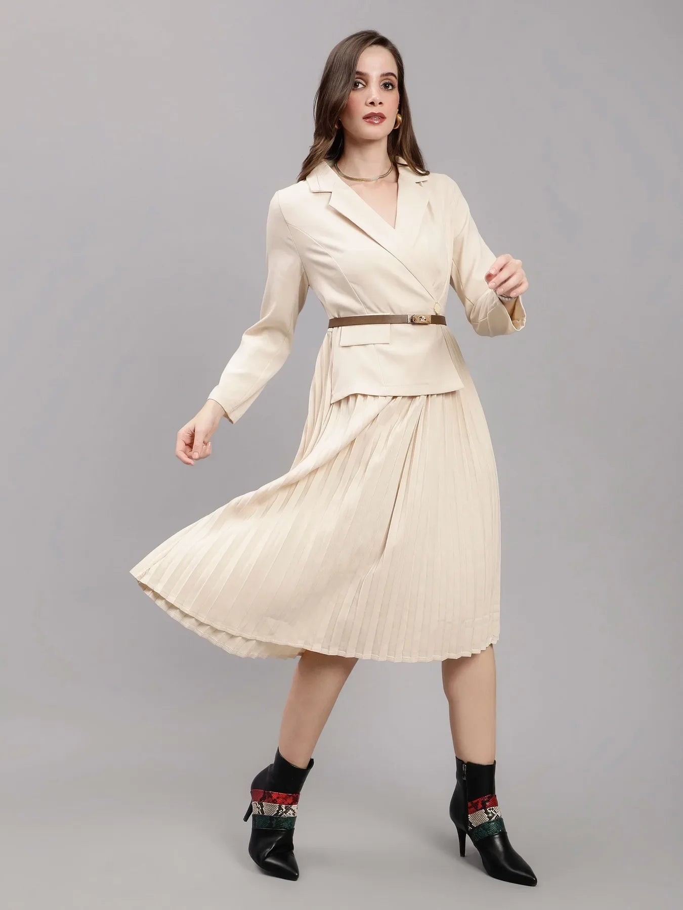 Blazer Pleated Dress - Off White