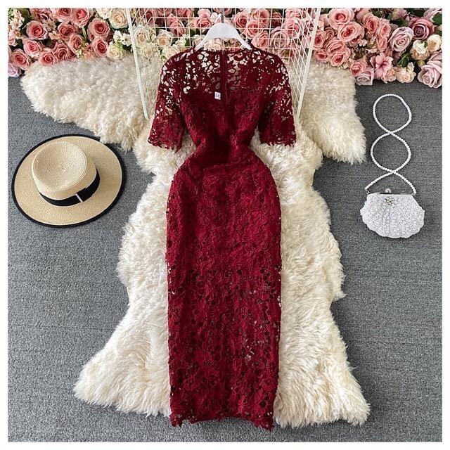 Kelly Luxury Lace Dress - Maroon