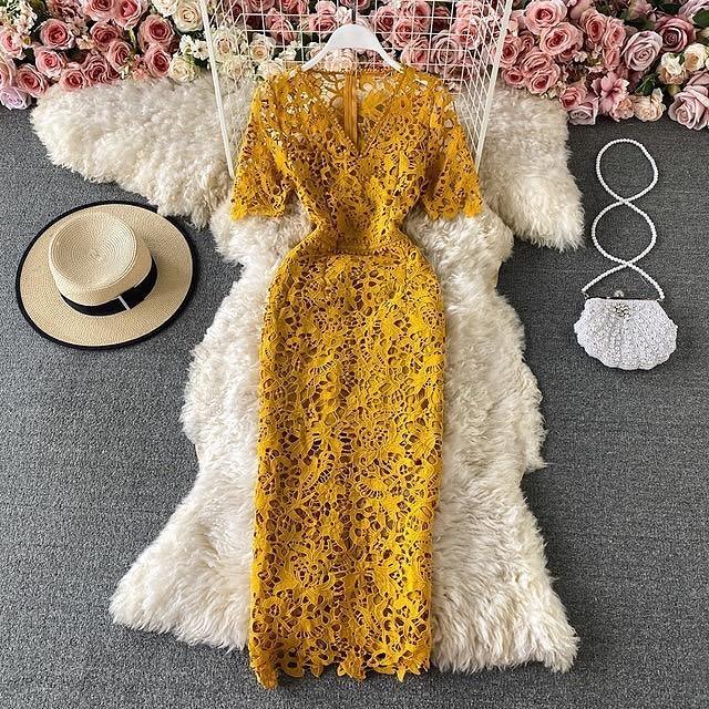Kelly Luxury Lace Dress - Yellow