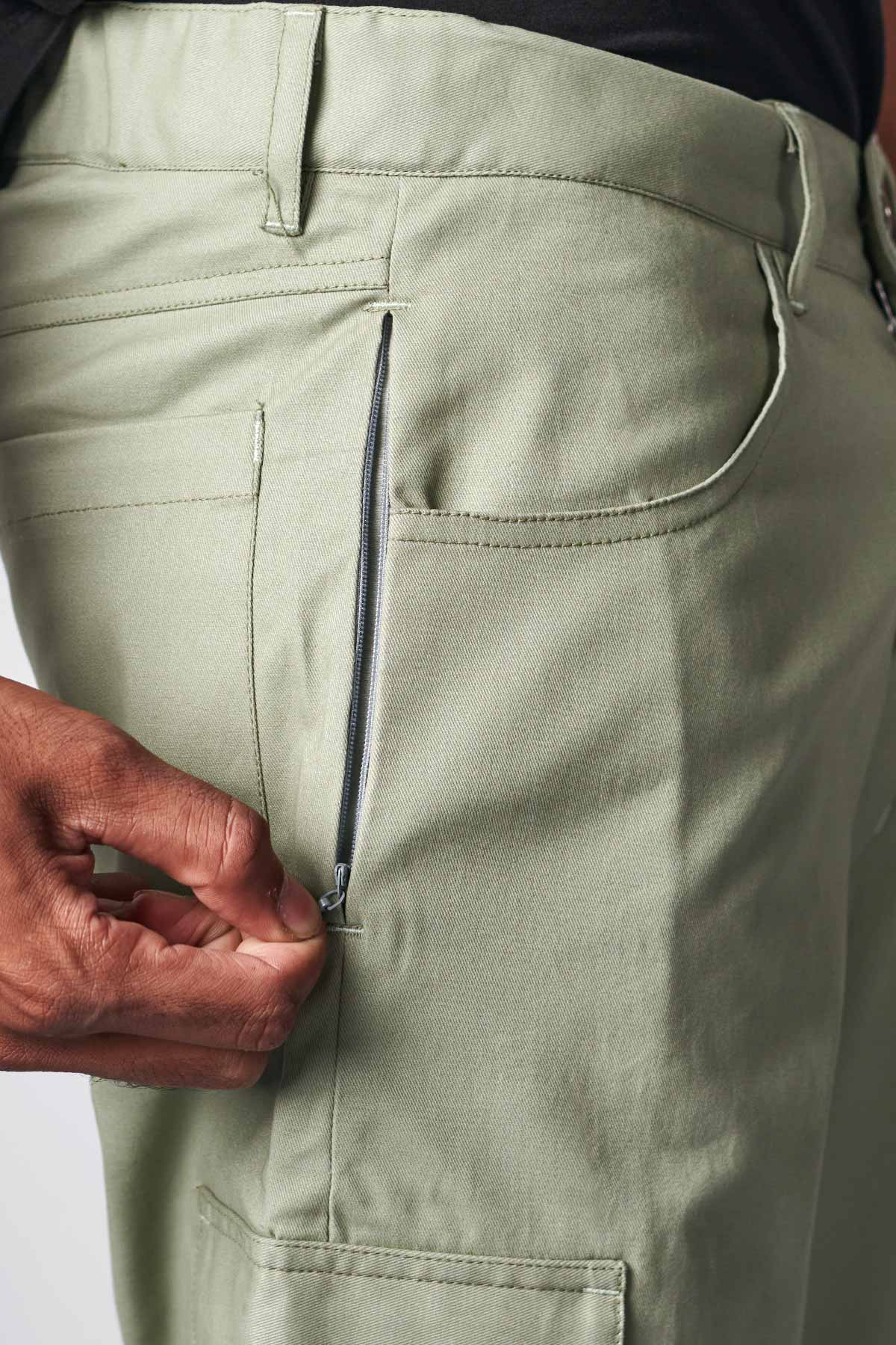 Onyx Sage Modern Cargo - Regular fit